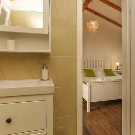 Vacation House/kuca Za Odmor Vortex Villa