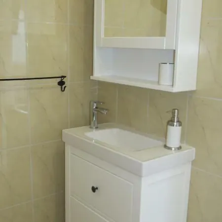 Vacation House/kuca Za Odmor Vortex * Kastela